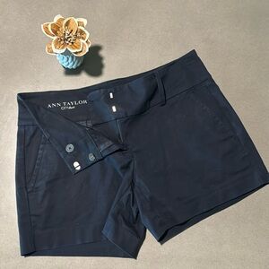 And Taylor city shorts in navy blue size 0